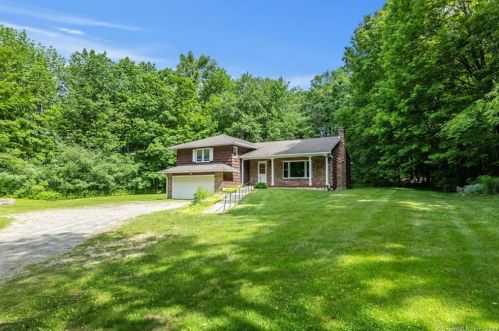 17 Colebrook Rd, Norfolk, CT 06058-1118