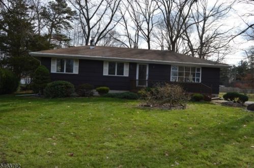 32 Lorton Rd, Old Bridge NJ  08857-3433 exterior