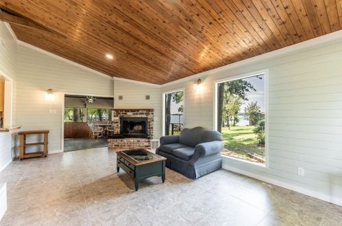 227 Sassafras Dr, Chita TX  75862-6812 exterior