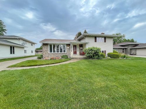 8529 Monroe Ave, Hammond, IN 46321-2307