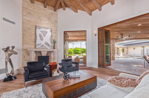 8731 65th St, Scottsdale AZ 85253-4336 exterior