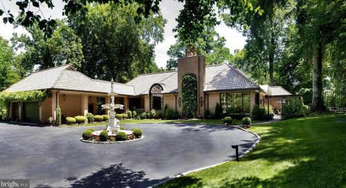 541 College Ave, Haverford PA  19041-1010 exterior