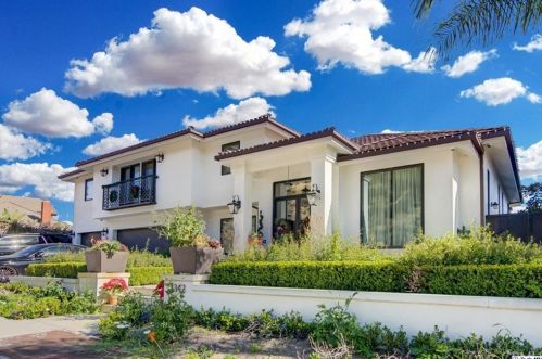 2342 Paseo De Cima, Glendale, CA 91206-1037