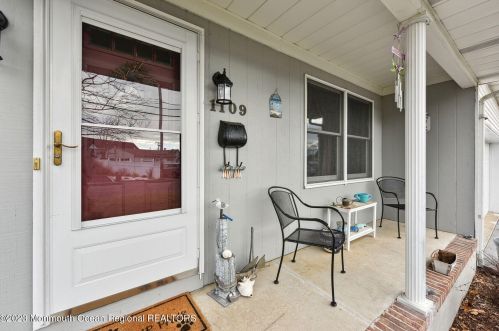 1109 Pine Bluff Ave, Point Pleasant Beach, NJ 08742-2365