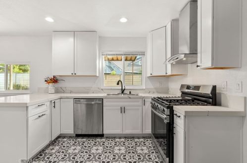 462 Jefferson St, Redlands CA  92374-3997 exterior