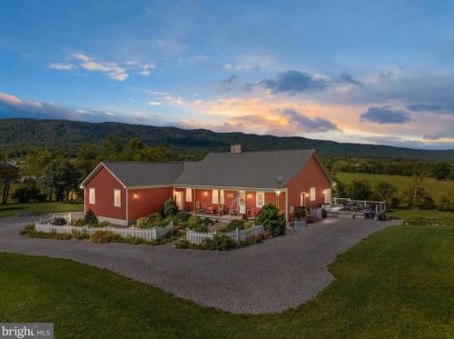 431 Bruebeck Ln, Strasburg, VA 22657