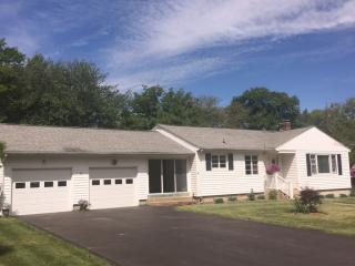 45 Porach Rd, Uncasville, CT 06382-1434