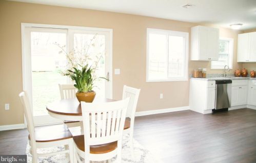 71 Honeysuckle Dr, Navy Sup Dpt PA 17050-3166 exterior