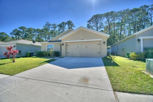 1829 Wallace Manor Ln, Winter Haven, FL 33880-1843