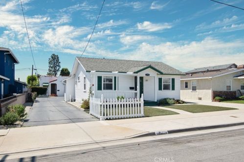 1737 Greenwood Ave, Torrance, CA 90503-7215