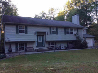 13 Country Pond Ln, Modena, NY 12548-5201