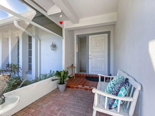 1606 Bunting Ln, Sanibel, FL 33957-4207