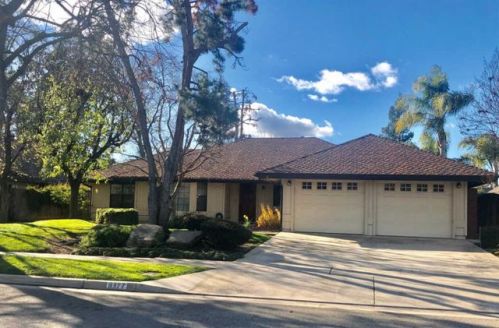 8377 Fisher Ave, Fresno, CA 93720-2162