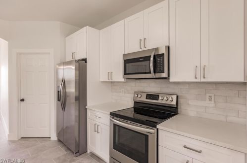 1823 6th Ave, Cape Coral FL  33909-9216 exterior