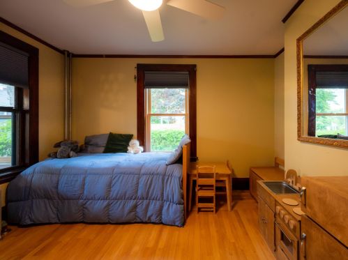 15 Pearl St, Dover NH  03820-3146 exterior