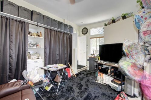 8675 Tennis Club Ct, Elk Grove CA  95624-3291 exterior