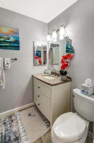 216 Glendora Ave, Covina CA 91724-2954 exterior