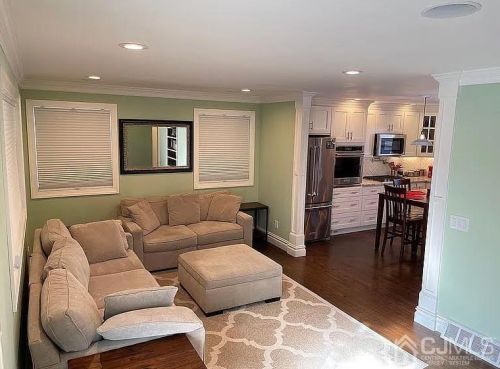 83 Mcnomee St, Oakland NJ  07436-2609 exterior