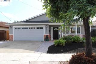372 Oleander Ave, Alameda, CA 94502-7018