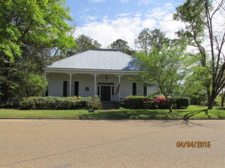 256 Long St, Hurtsboro, AL 36860-2512