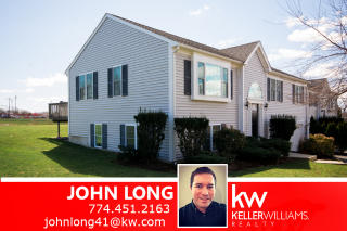 403 Turnpike Ave, Portsmouth, RI 02871-1516