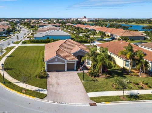4915 Lowell Dr, Ave Maria, FL 34142-9574