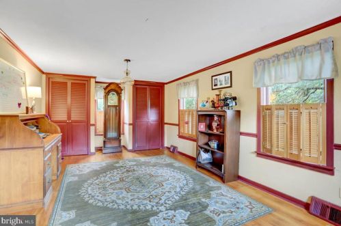 2148 Ritner Hwy, Carlisle PA 17015-9305 exterior