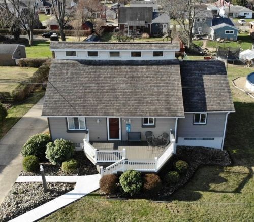 209 Beverly Dr, New Kensington PA  15068-3207 exterior