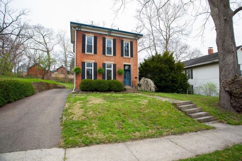 158 Central Ave, Delaware, OH 43015-1737