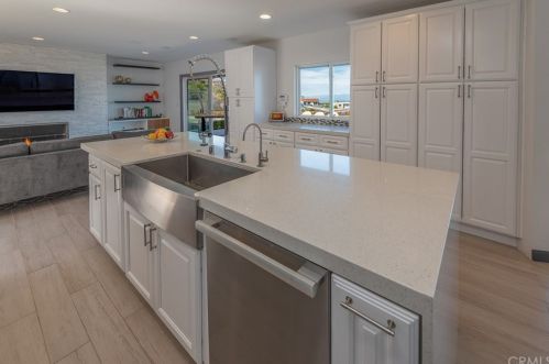 3557 Starline Dr, Rancho Palos Verdes CA  90275-6376 exterior