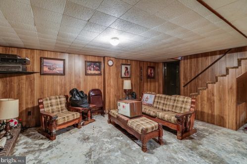 1823 Harvey Straughn Rd, Blackbird DE  19734-9646 exterior