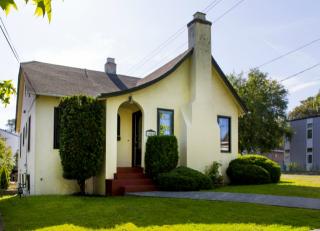 1500 Martin Luther King Jr Way, Seattle, WA 98122-3130