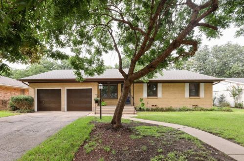 1009 Kings Row, Denton, TX 76209-8712