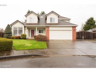 848 Jannette Ct, Springfield OR  97477-3694 exterior