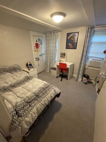 61 Pond St, Avon MA  02322-1625 exterior