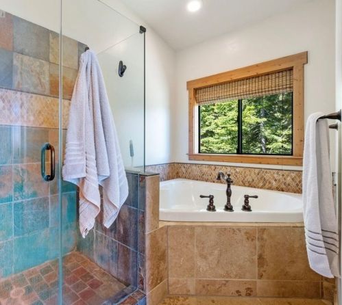 11298 Ski Slope Way, Truckee CA  96161-6603 exterior