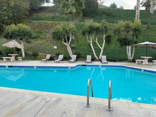 6430 Bell Bluff Ave, San Diego CA  92119-1026 exterior