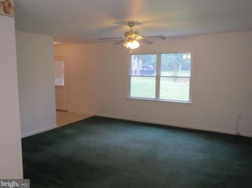 158 Camel Hump Ct, Richmond National Battlefiel VA  22835-2688 exterior