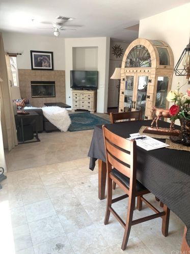 33609 Emerson Way, Temecula CA  92592-5351 exterior