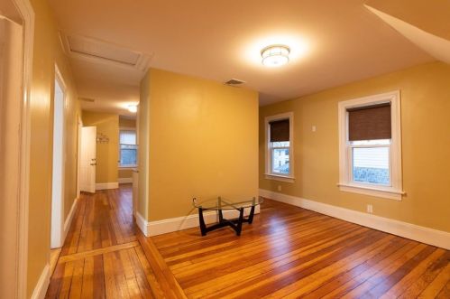 144 Wentworth Ave, Providence RI  02905-2706 exterior