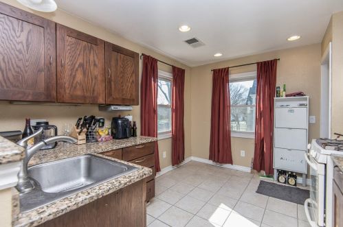 3629 15th Pl, Milwaukee, WI 53221-1611