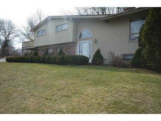 20 Bonnet View Dr, South Kingstown, RI 02882-2613