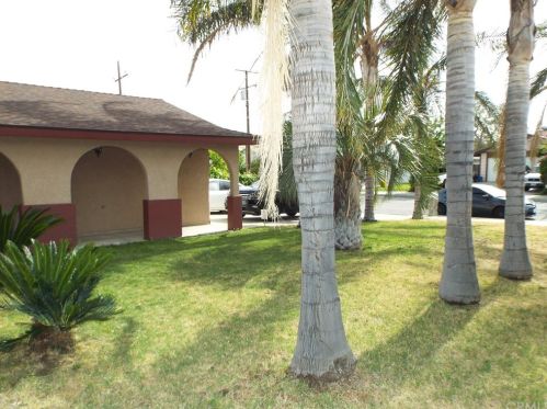 5135 Orange Dr, San Bernardino, CA 92407-2951