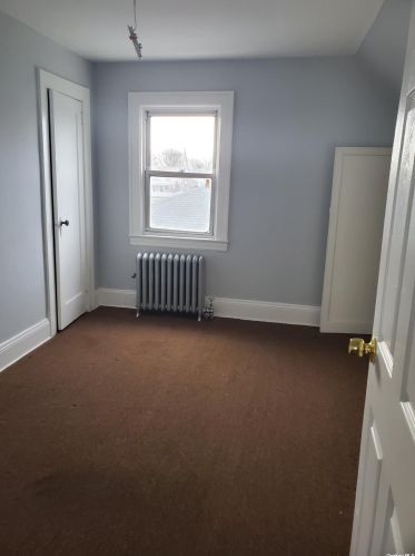 135 Allen St, Hempstead NY  11550-7319 exterior