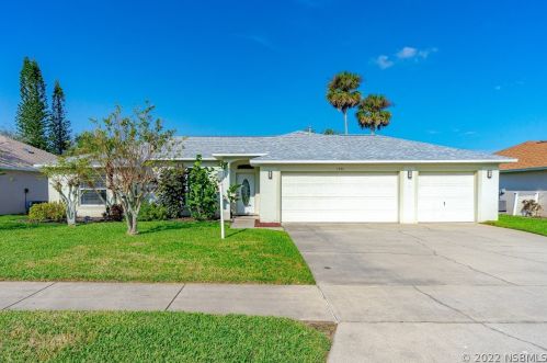 1131 Silver Creek Run, Daytona Beach, FL 32129-9639