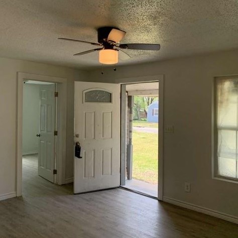 1916 Liberty St, Bonham TX  75418-2571 exterior