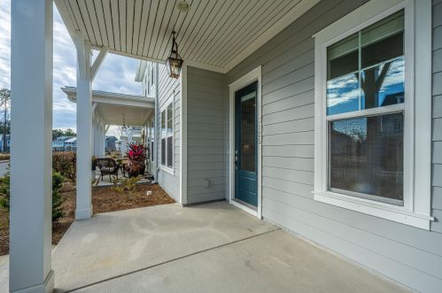 3125 Sturbridge Rd, Mount Pleasant SC  29466-8241 exterior