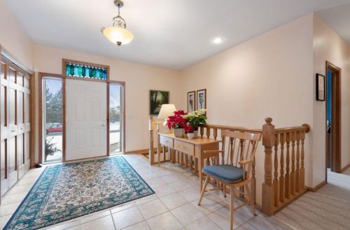 4310 Jewel Ln, Minneapolis, MN 55446-2443