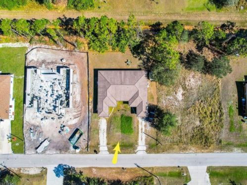4714 29th St, Lehigh Acres, FL 33973-6147