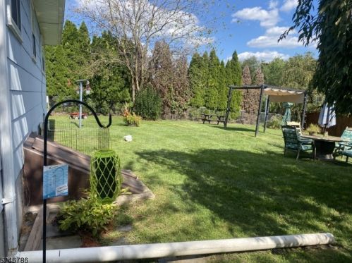 228 Camplain Rd, Manville NJ  08835-1406 exterior